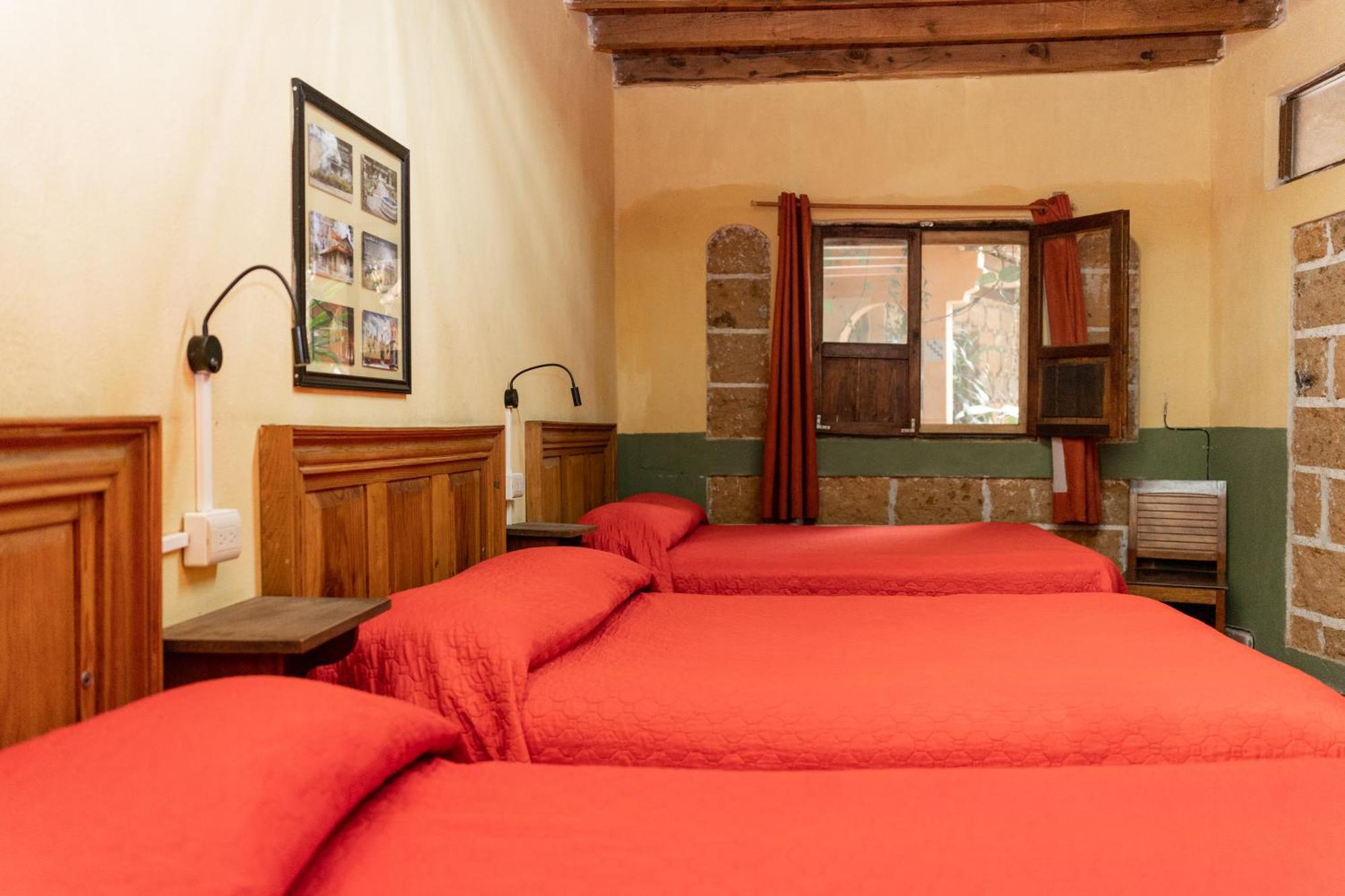 Hotel Casamia โดโลเรสฮิดัลโก ภายนอก รูปภาพ